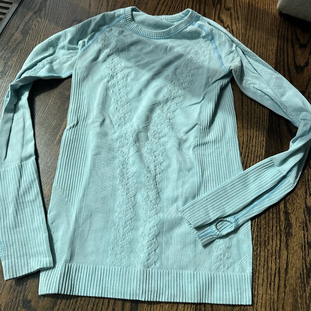 Light Blue Long Sleeve Lululemon Top Size 4